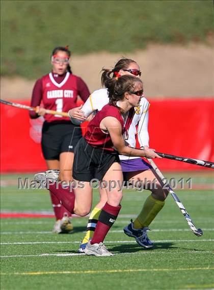 Thumbnail 3 in Garden City vs. Sayville (Class B Long Island Final)  photogallery.