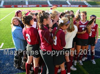 Thumbnail 3 in Garden City vs. Sayville (Class B Long Island Final)  photogallery.