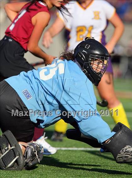 Thumbnail 3 in Garden City vs. Sayville (Class B Long Island Final)  photogallery.
