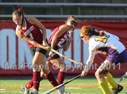 Thumbnail 2 in Garden City vs. Sayville (Class B Long Island Final)  photogallery.