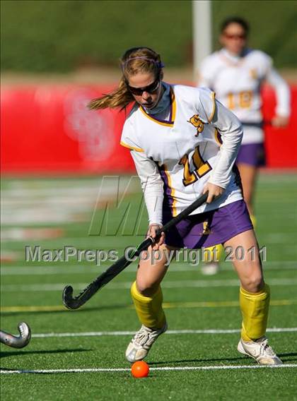 Thumbnail 2 in Garden City vs. Sayville (Class B Long Island Final)  photogallery.