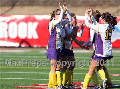 Thumbnail 2 in Garden City vs. Sayville (Class B Long Island Final)  photogallery.