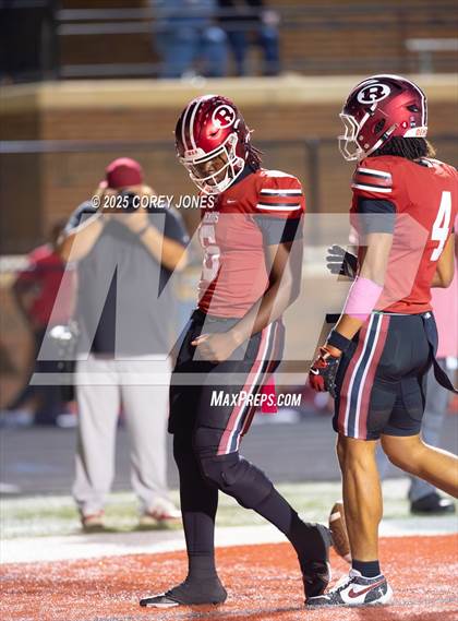 Thumbnail 3 in Ware County vs Warner Robins photogallery.