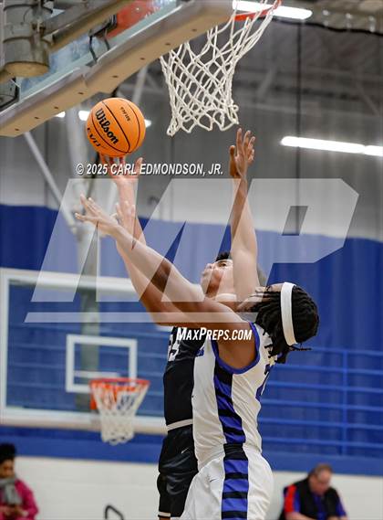 Thumbnail 3 in Pope John Paul II @ LaVergne photogallery.