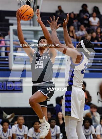 Thumbnail 3 in Pope John Paul II @ LaVergne photogallery.