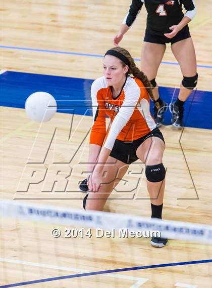 Thumbnail 2 in Oviedo vs. Mercy (Berkeley Premier) photogallery.