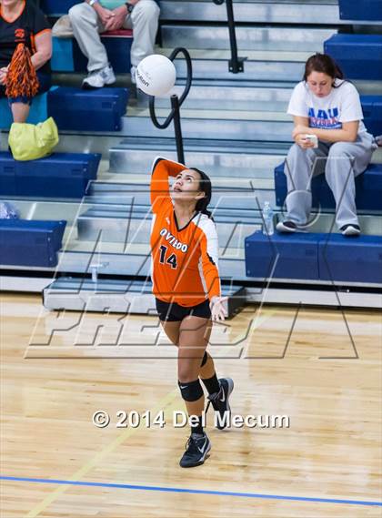 Thumbnail 3 in Oviedo vs. Mercy (Berkeley Premier) photogallery.