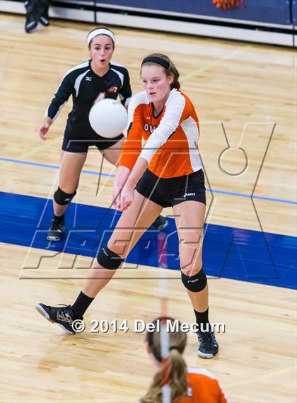 Thumbnail 3 in Oviedo vs. Mercy (Berkeley Premier) photogallery.