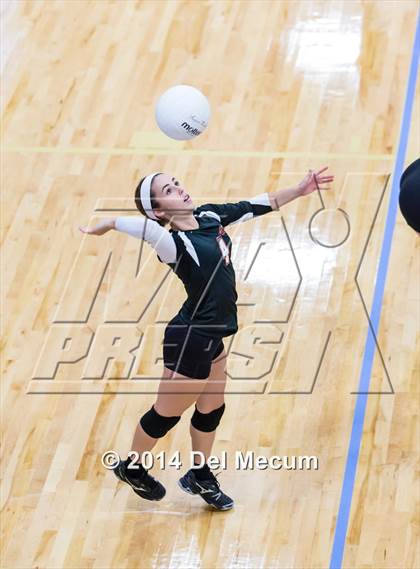 Thumbnail 1 in Oviedo vs. Mercy (Berkeley Premier) photogallery.