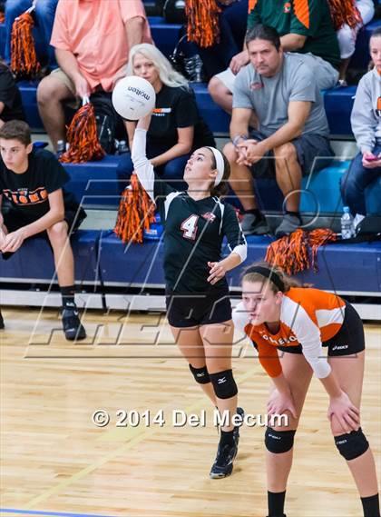 Thumbnail 3 in Oviedo vs. Mercy (Berkeley Premier) photogallery.