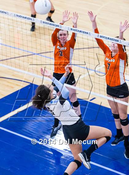 Thumbnail 1 in Oviedo vs. Mercy (Berkeley Premier) photogallery.