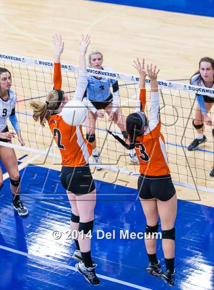 Thumbnail 1 in Oviedo vs. Mercy (Berkeley Premier) photogallery.