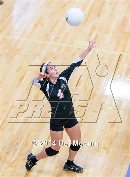 Thumbnail 3 in Oviedo vs. Mercy (Berkeley Premier) photogallery.