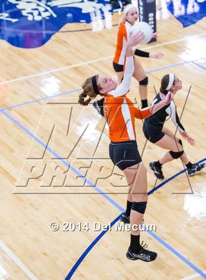 Thumbnail 2 in Oviedo vs. Mercy (Berkeley Premier) photogallery.