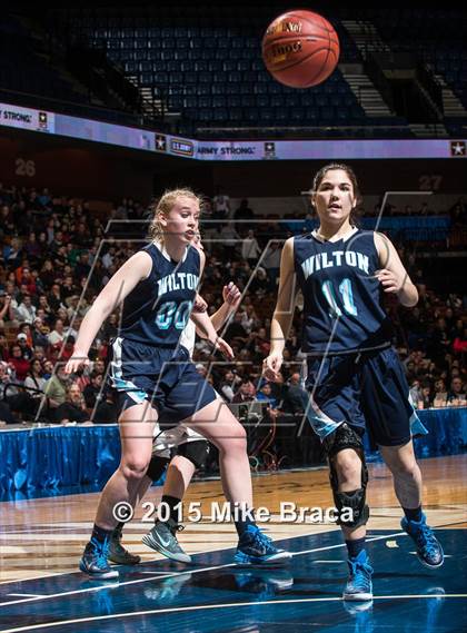 Thumbnail 1 in Wilton vs. South Windsor (CIAC Class LL Final) photogallery.