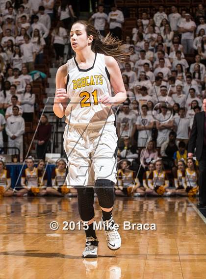 Thumbnail 1 in Wilton vs. South Windsor (CIAC Class LL Final) photogallery.