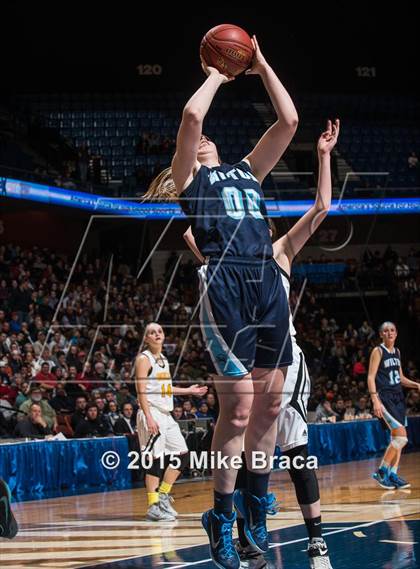 Thumbnail 1 in Wilton vs. South Windsor (CIAC Class LL Final) photogallery.