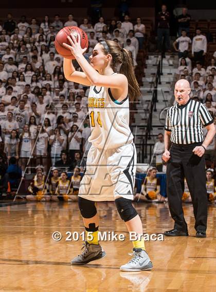 Thumbnail 2 in Wilton vs. South Windsor (CIAC Class LL Final) photogallery.