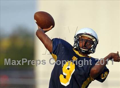 Thumbnail 2 in Round Rock Westwood Freshman Orange @ Stony Point Freshman Blue photogallery.