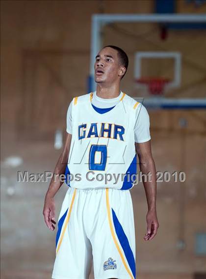 Thumbnail 1 in Gahr vs. Clovis West (California Classic) photogallery.