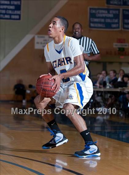 Thumbnail 3 in Gahr vs. Clovis West (California Classic) photogallery.