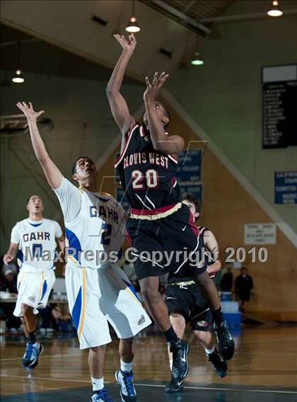 Thumbnail 2 in Gahr vs. Clovis West (California Classic) photogallery.