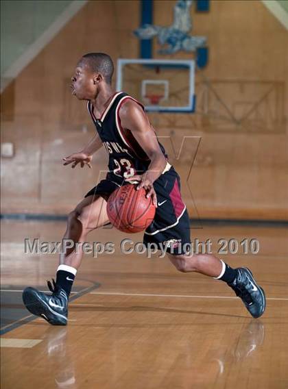 Thumbnail 2 in Gahr vs. Clovis West (California Classic) photogallery.