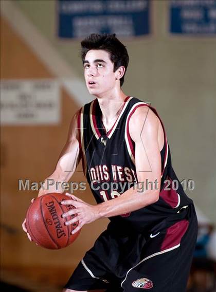 Thumbnail 2 in Gahr vs. Clovis West (California Classic) photogallery.