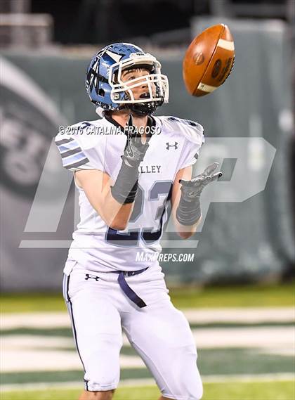 Thumbnail 3 in Wayne Valley vs. Wayne Hills (NJSIAA North I Group 4 Final) photogallery.