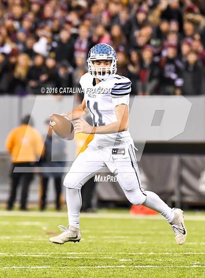 Thumbnail 2 in Wayne Valley vs. Wayne Hills (NJSIAA North I Group 4 Final) photogallery.
