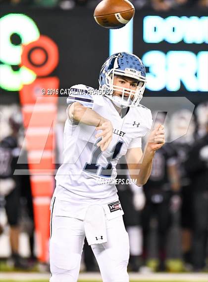 Thumbnail 3 in Wayne Valley vs. Wayne Hills (NJSIAA North I Group 4 Final) photogallery.