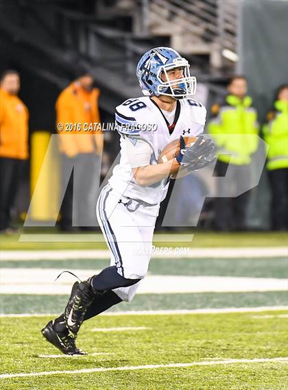 Thumbnail 3 in Wayne Valley vs. Wayne Hills (NJSIAA North I Group 4 Final) photogallery.