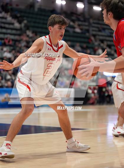 Thumbnail 2 in New Hartford vs Tappan Zee (NYSPHSAA Class A Final) photogallery.