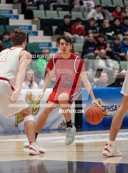 Thumbnail 2 in New Hartford vs Tappan Zee (NYSPHSAA Class A Final) photogallery.