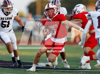 Thumbnail 1 in De Leon @ Muenster photogallery.