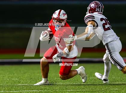 Thumbnail 3 in De Leon @ Muenster photogallery.