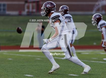 Thumbnail 3 in De Leon @ Muenster photogallery.