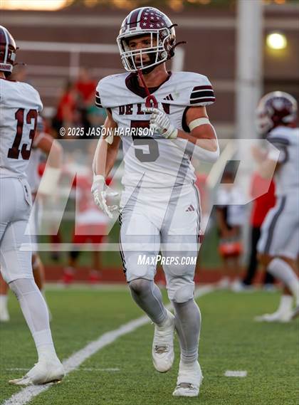 Thumbnail 1 in De Leon @ Muenster photogallery.