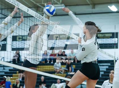 Thumbnail 1 in Oaks Christian @ Calabasas photogallery.