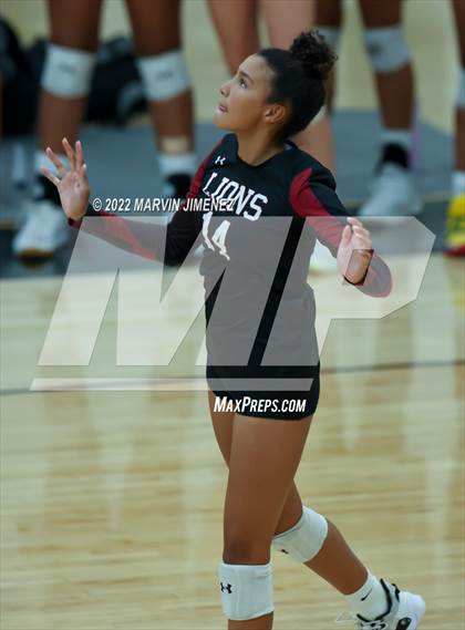 Thumbnail 1 in Oaks Christian @ Calabasas photogallery.