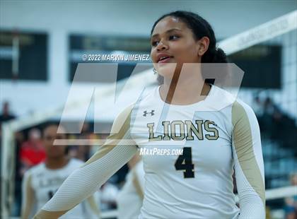Thumbnail 1 in Oaks Christian @ Calabasas photogallery.