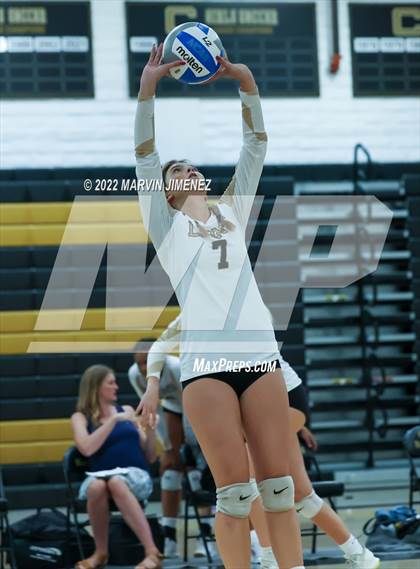 Thumbnail 3 in Oaks Christian @ Calabasas photogallery.