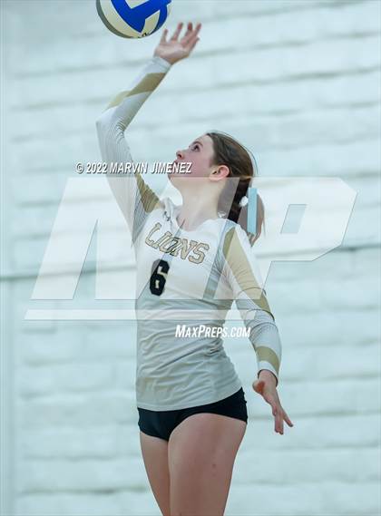 Thumbnail 2 in Oaks Christian @ Calabasas photogallery.