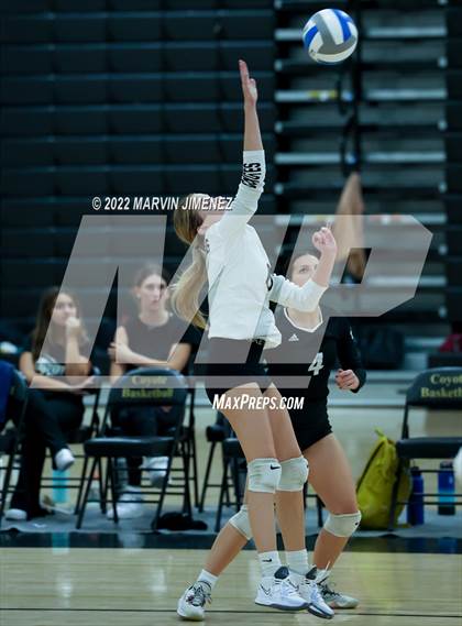 Thumbnail 2 in Oaks Christian @ Calabasas photogallery.