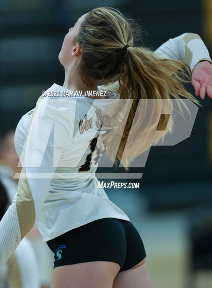 Thumbnail 2 in Oaks Christian @ Calabasas photogallery.