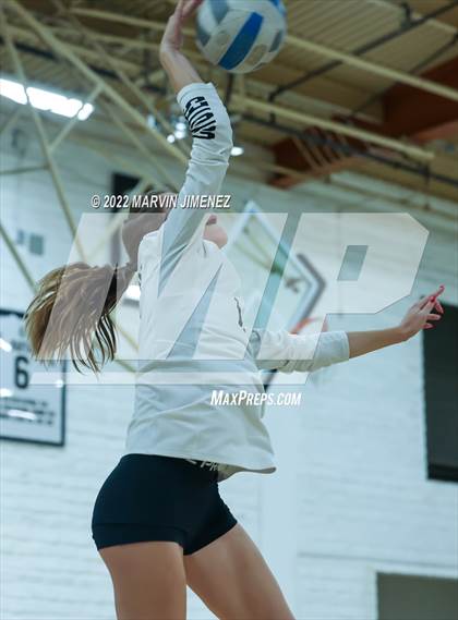Thumbnail 3 in Oaks Christian @ Calabasas photogallery.