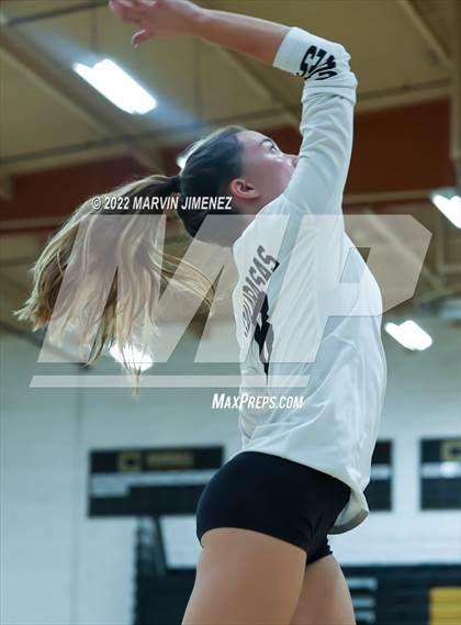 Thumbnail 3 in Oaks Christian @ Calabasas photogallery.