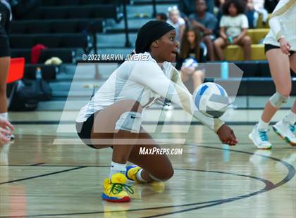 Thumbnail 1 in Oaks Christian @ Calabasas photogallery.
