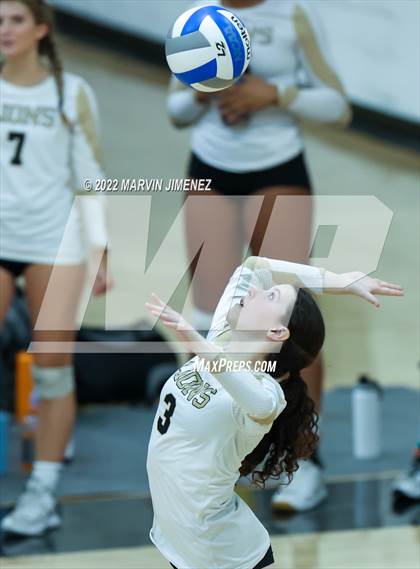Thumbnail 1 in Oaks Christian @ Calabasas photogallery.