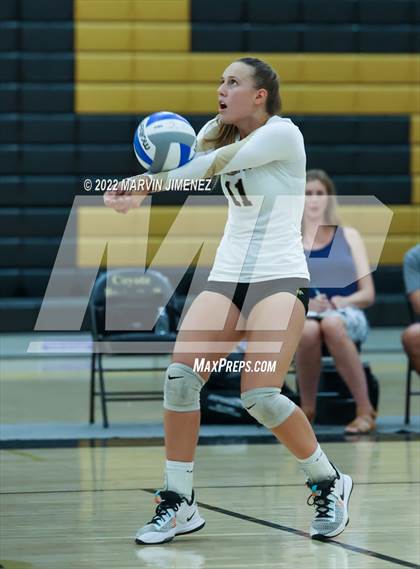 Thumbnail 2 in Oaks Christian @ Calabasas photogallery.